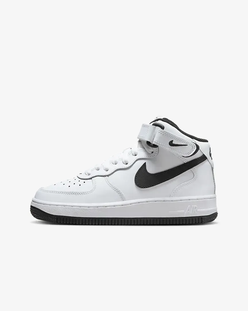 Nike Air Force 1 Mid LE