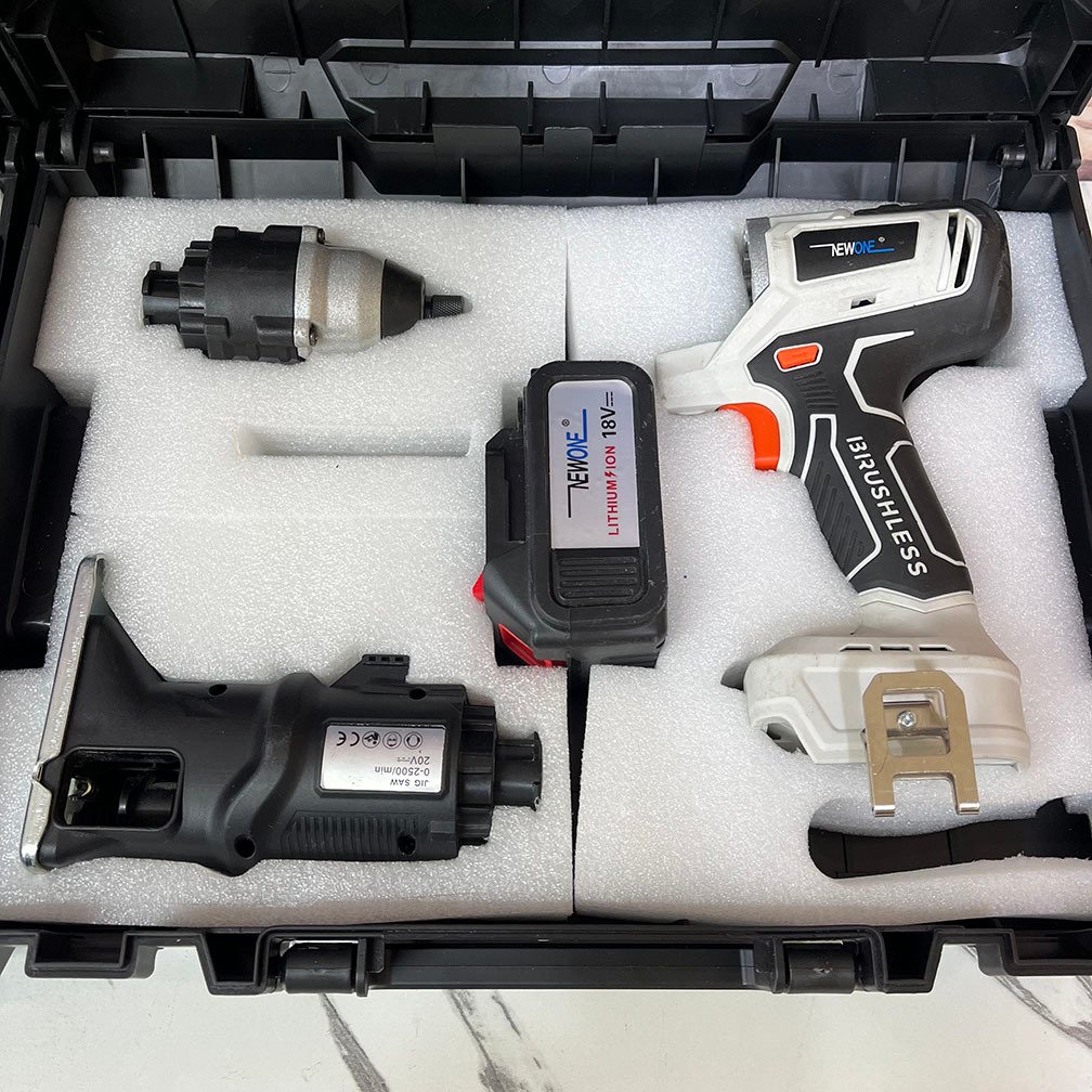 Destornillador Makita inalámbrico sin escobillas Matrix 18V, multiherramienta, taladro de impacto, llave, cadena, sierra Circular alternante, lijadora multiherramienta