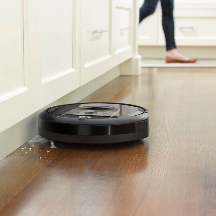 .Clearance Sale -iRobot Roomba i7+ (7550) Wi-Fi Connected Self-Emptyin