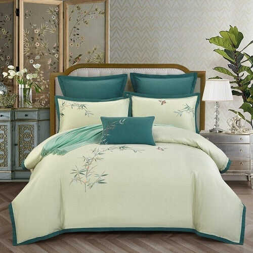 .Minimalistic Flora Bedding Set.