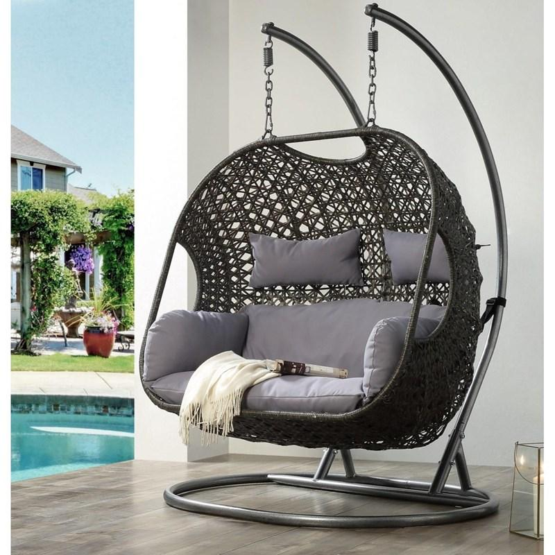.2023 Patio wicker swing chair.