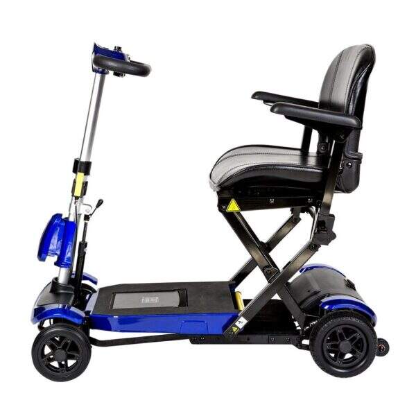 Scooter plegable de cuatro ruedas