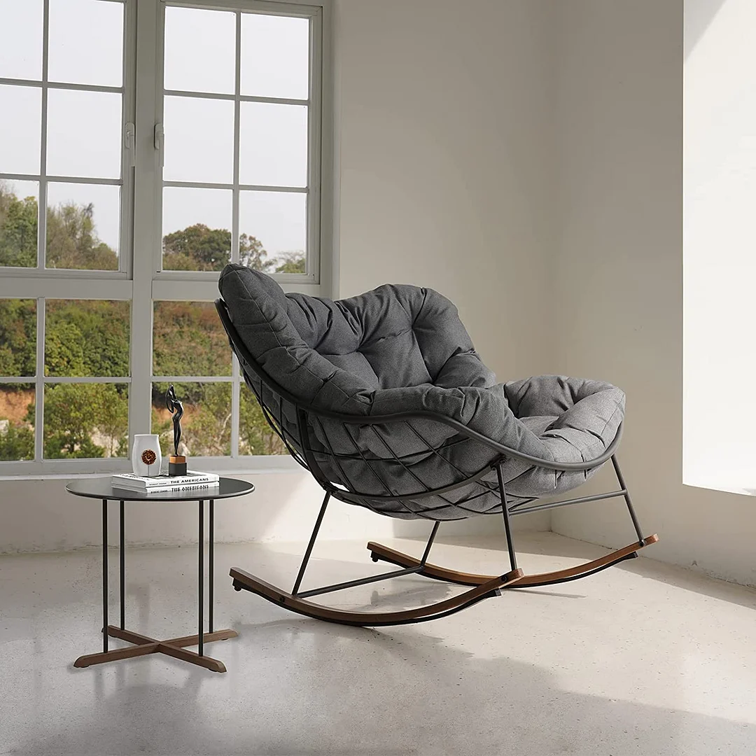 Oferta de liquidación - Silla mecedora (con cojín)