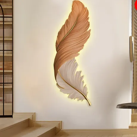 Aplique de pared de lujo en forma de pluma FeatherLight™