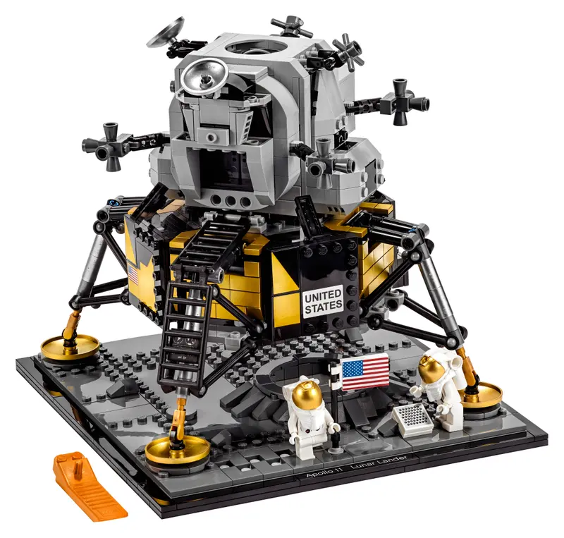 LEGO  NASA Apollo 11 Lunar Lander