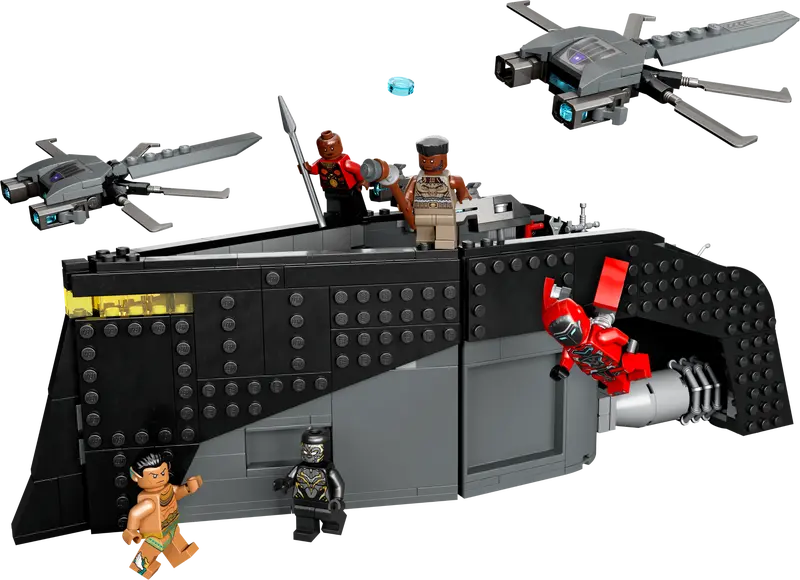 LEGO  Black Panther: War on the Water