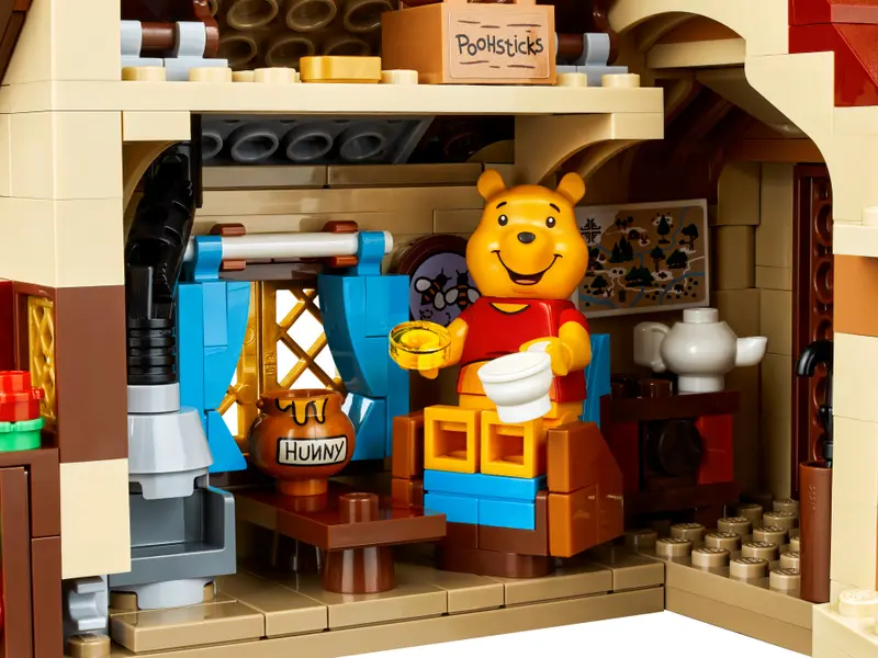LEGO  Winnie the Pooh