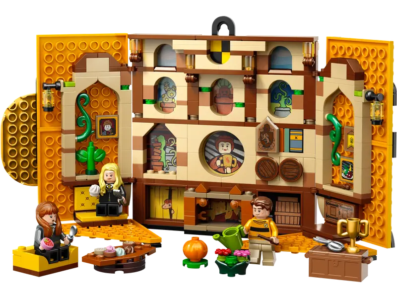 LEGO  Hufflepuff? House Banner