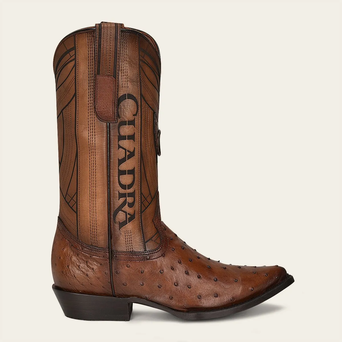 Bota vaquera en piel de avestruz.