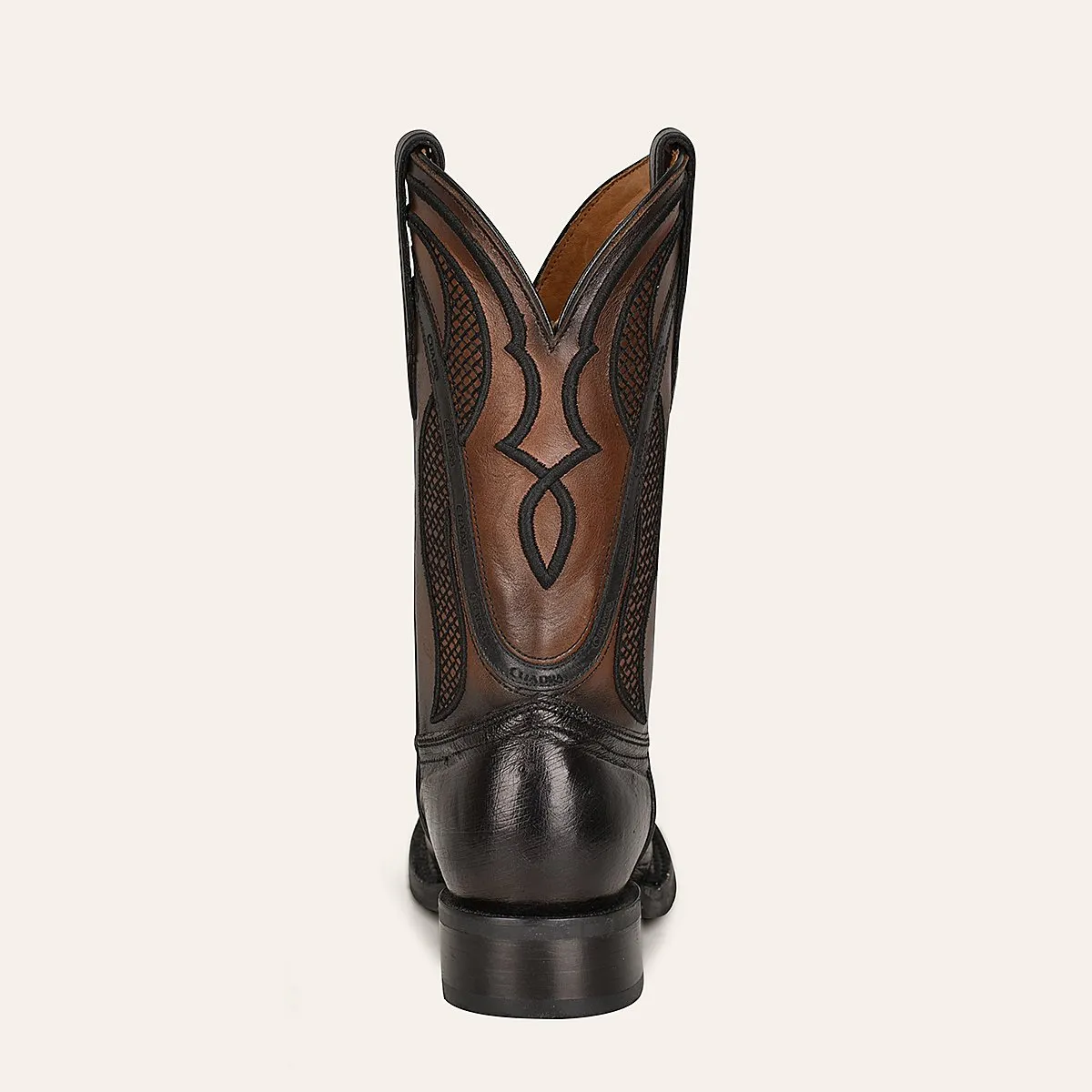 Bota rodeo en piel de panza de avestruz.
