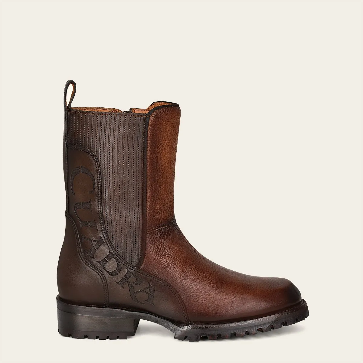 Bota urbana en piel genuina de venado.