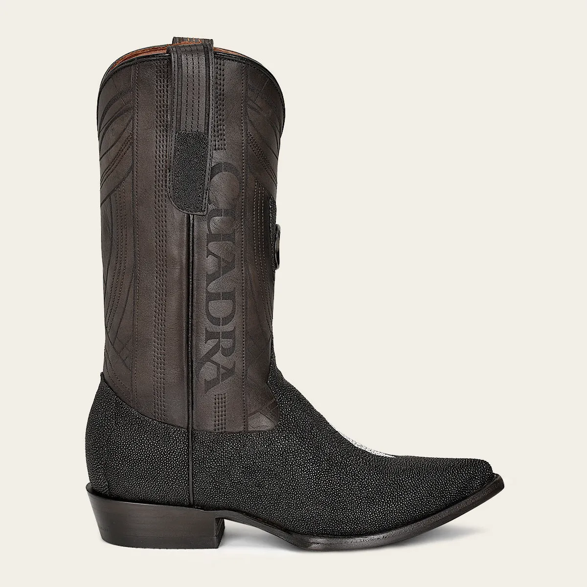 Bota vaquera en piel de mantarraya.