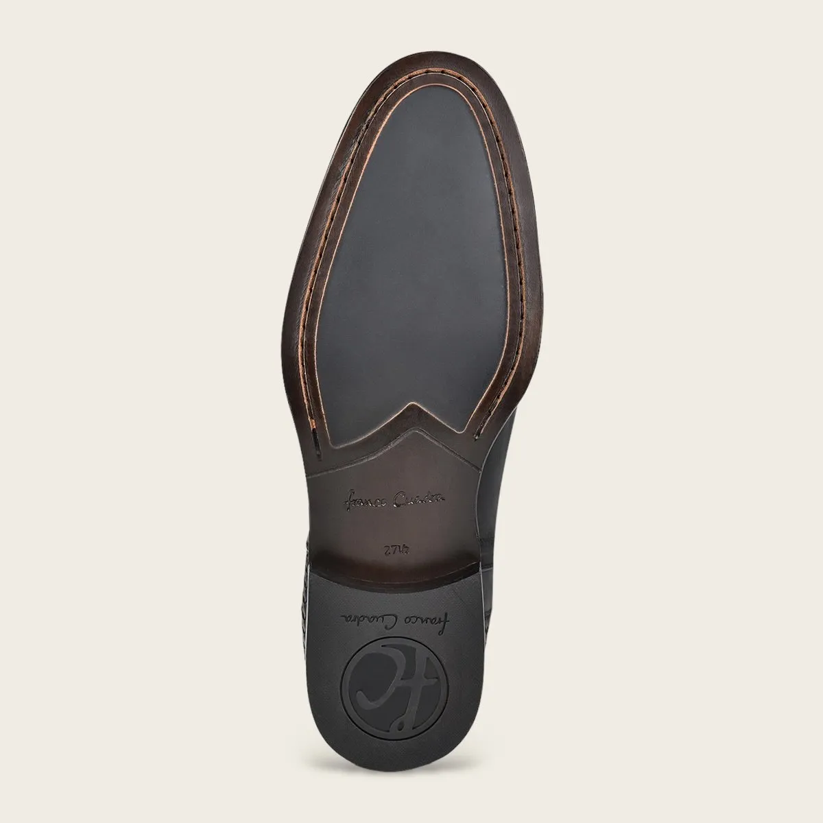 Bota en piel genuina con tejido.