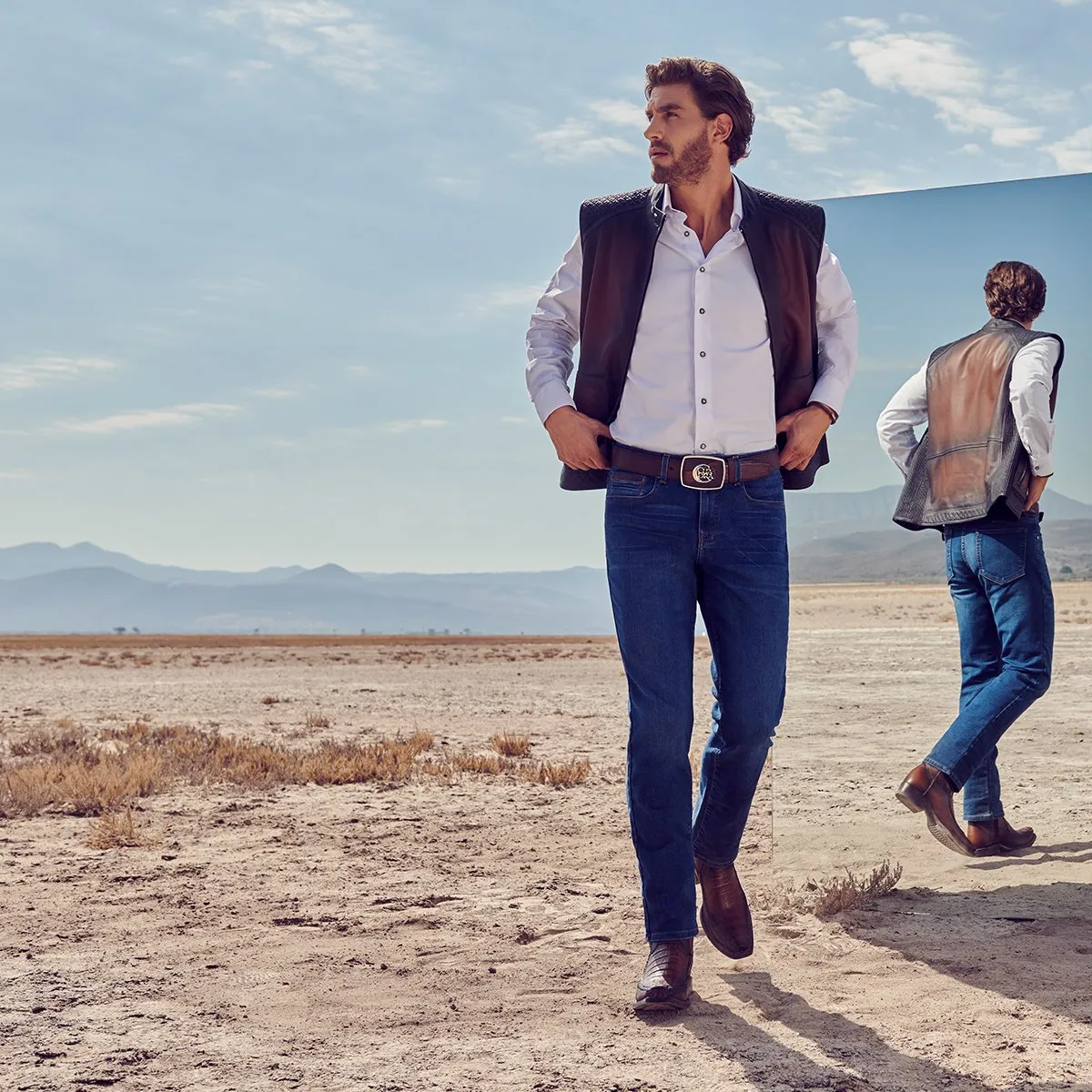 Bota en piel genuina de fuscus.