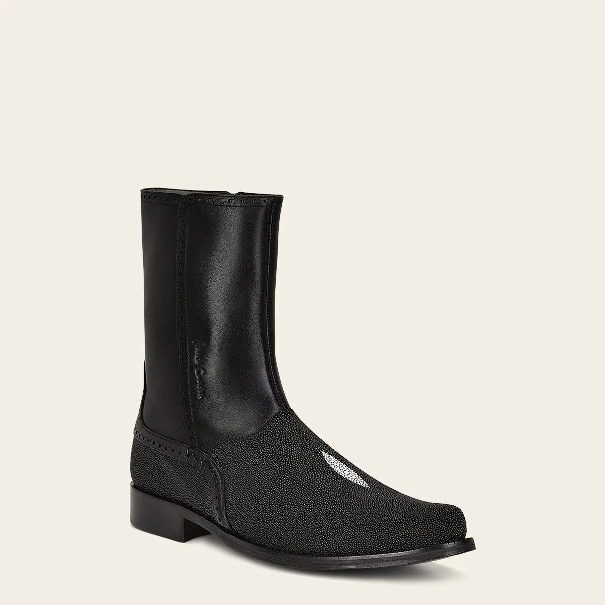 Bota de vestir en piel genuina de mantarraya .