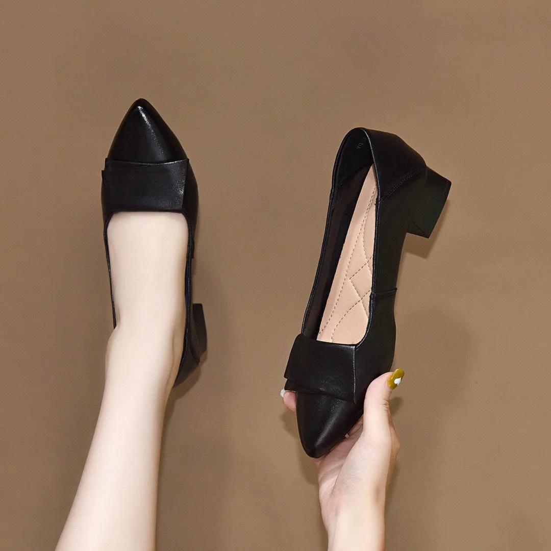 Zapatos de piel con tacón cuadrado y punta en punta 05