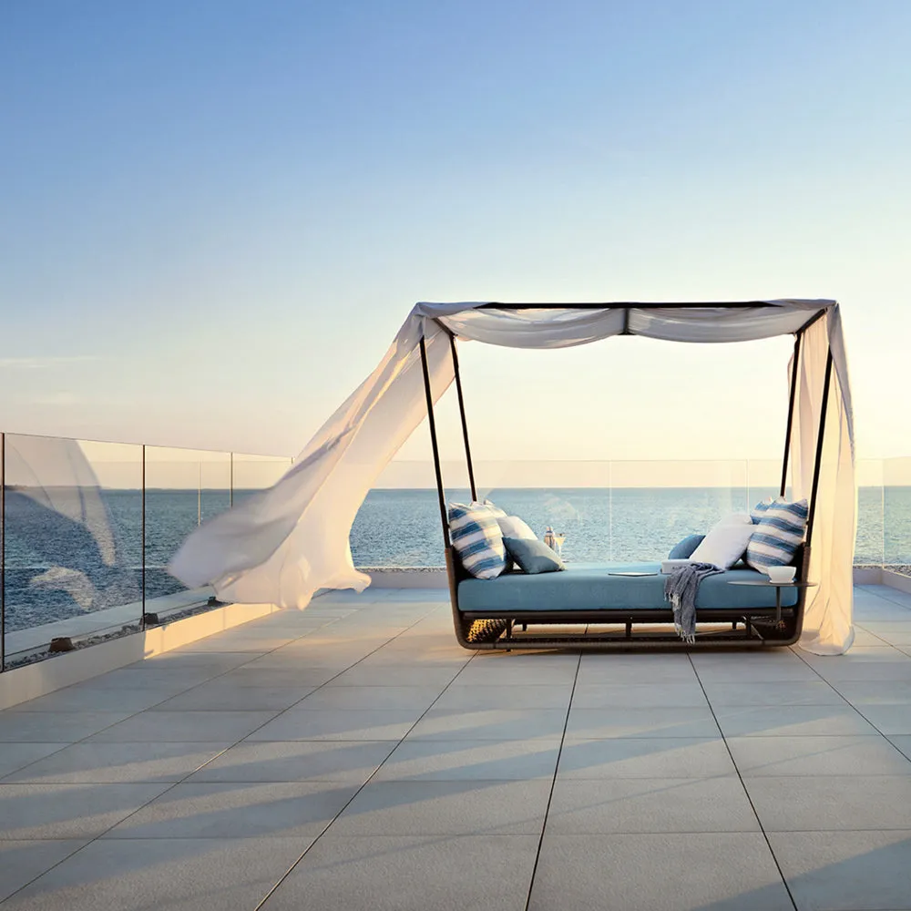 Canopied Daybed with Sun Protection