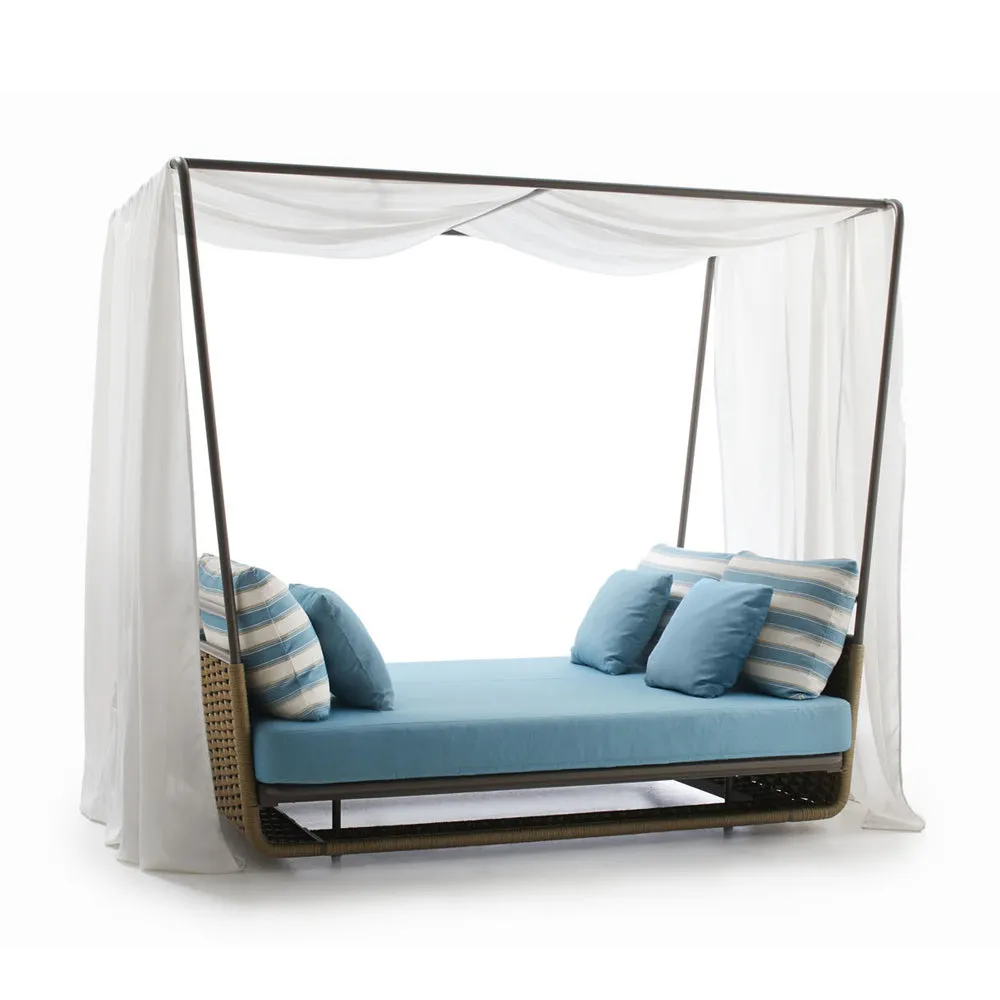 Canopied Daybed with Sun Protection