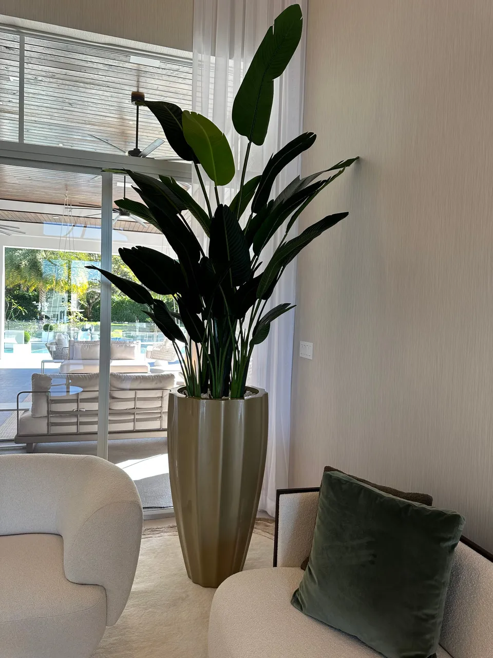San Jose Fluted Planter in Champagne with Birds of Paradise ( With Flower Pots)
