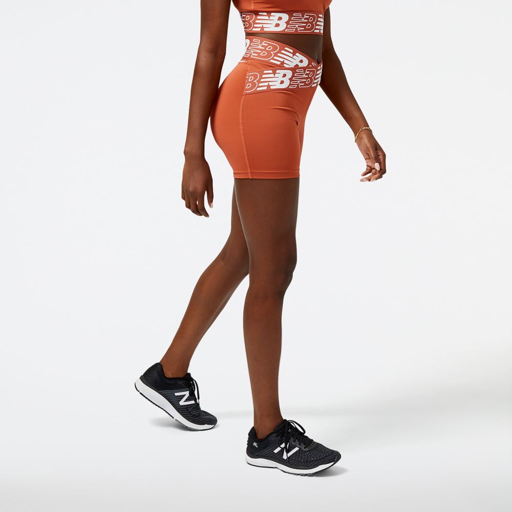 Relentless Fitted Short