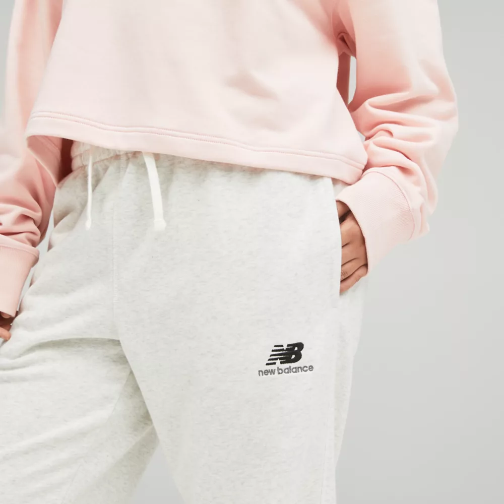 Uni-ssentials French Terry Sweatpant