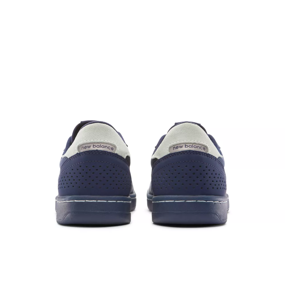 NB Numeric Tom Knox 440