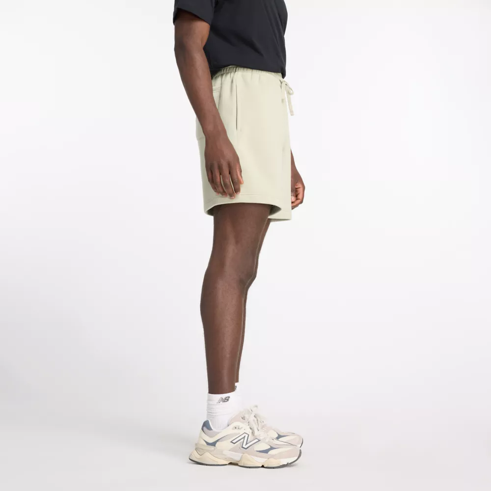 Iconic Collegiate Fleece Short 7