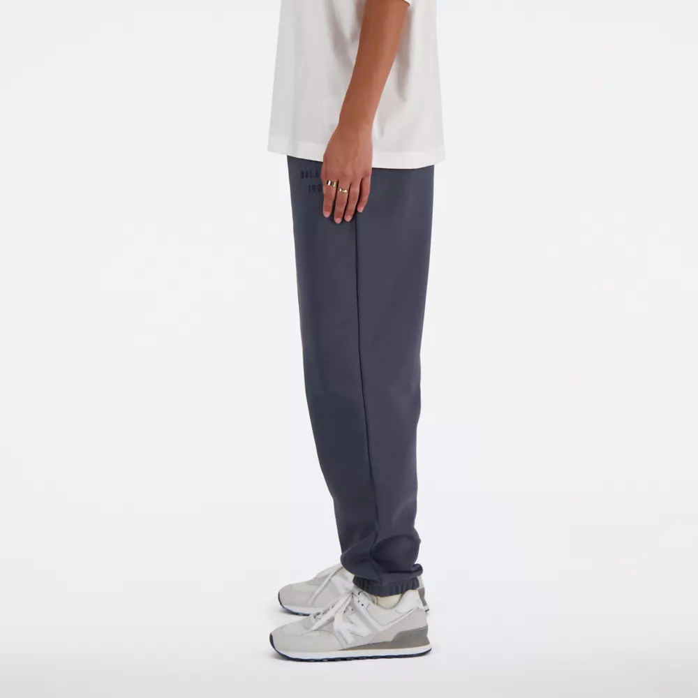 Icon Collegiate Fleece Jogger