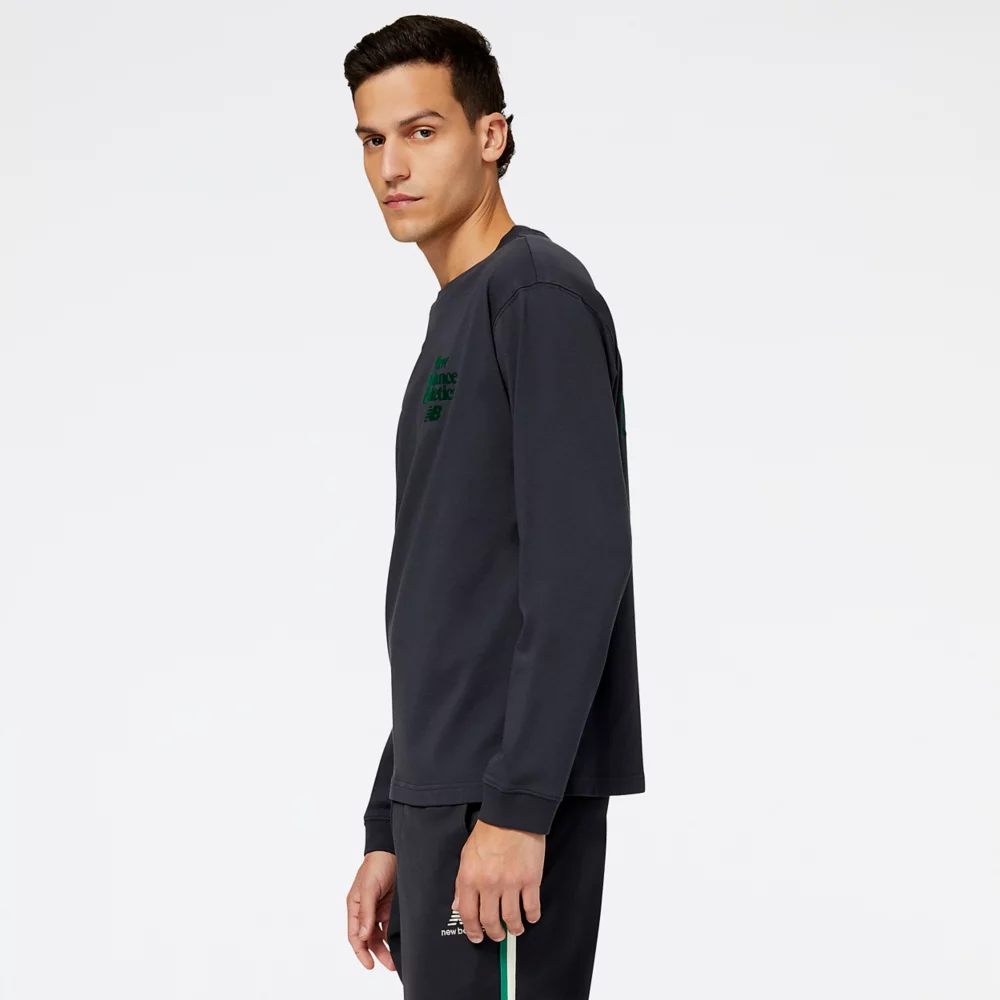 NB Athletics 70s Run Long Sleeve Graphic Tee