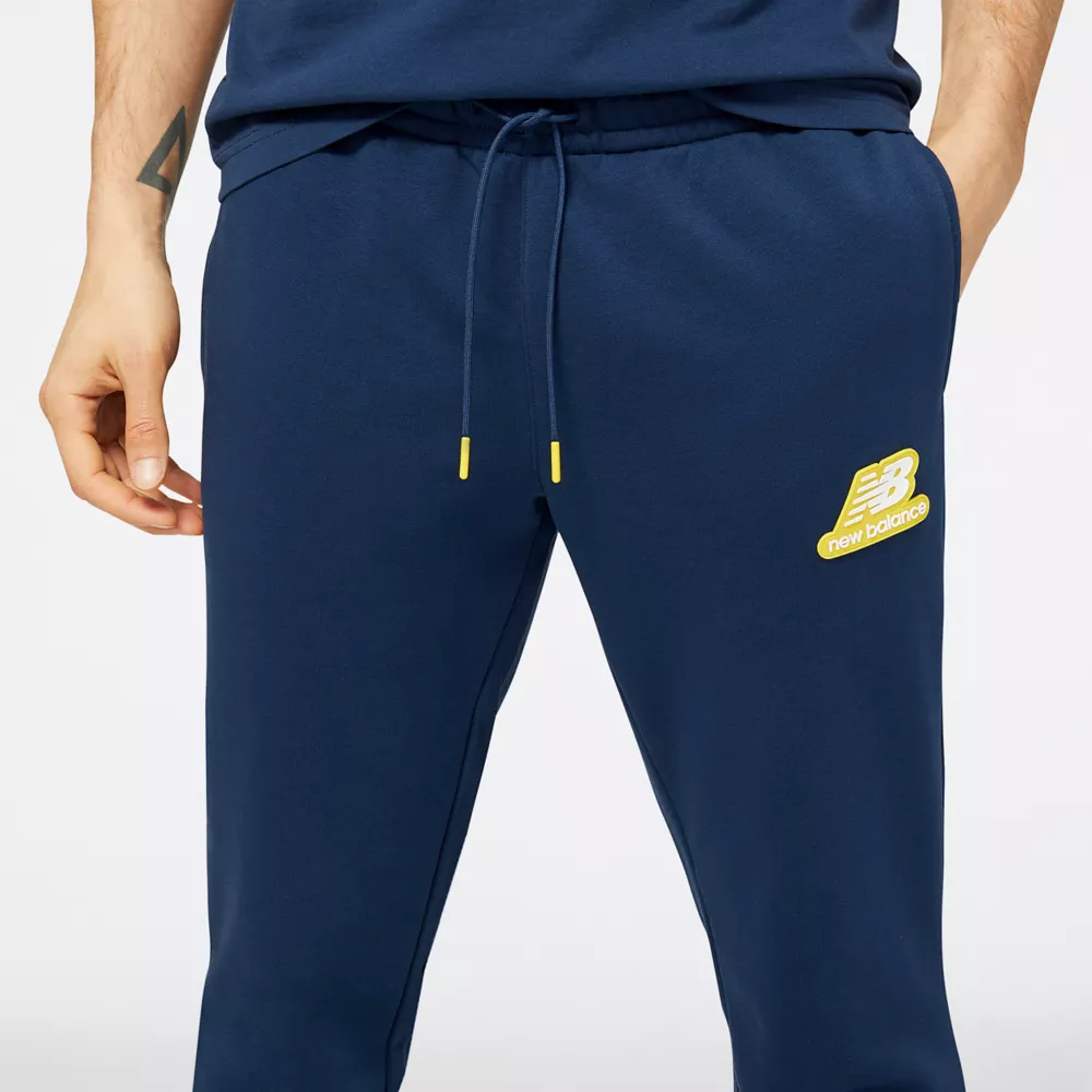 NB Essentials Stacked Rubber Pack Sweatpant