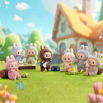 THE MONSTERS Big into Energy Series Combo Set