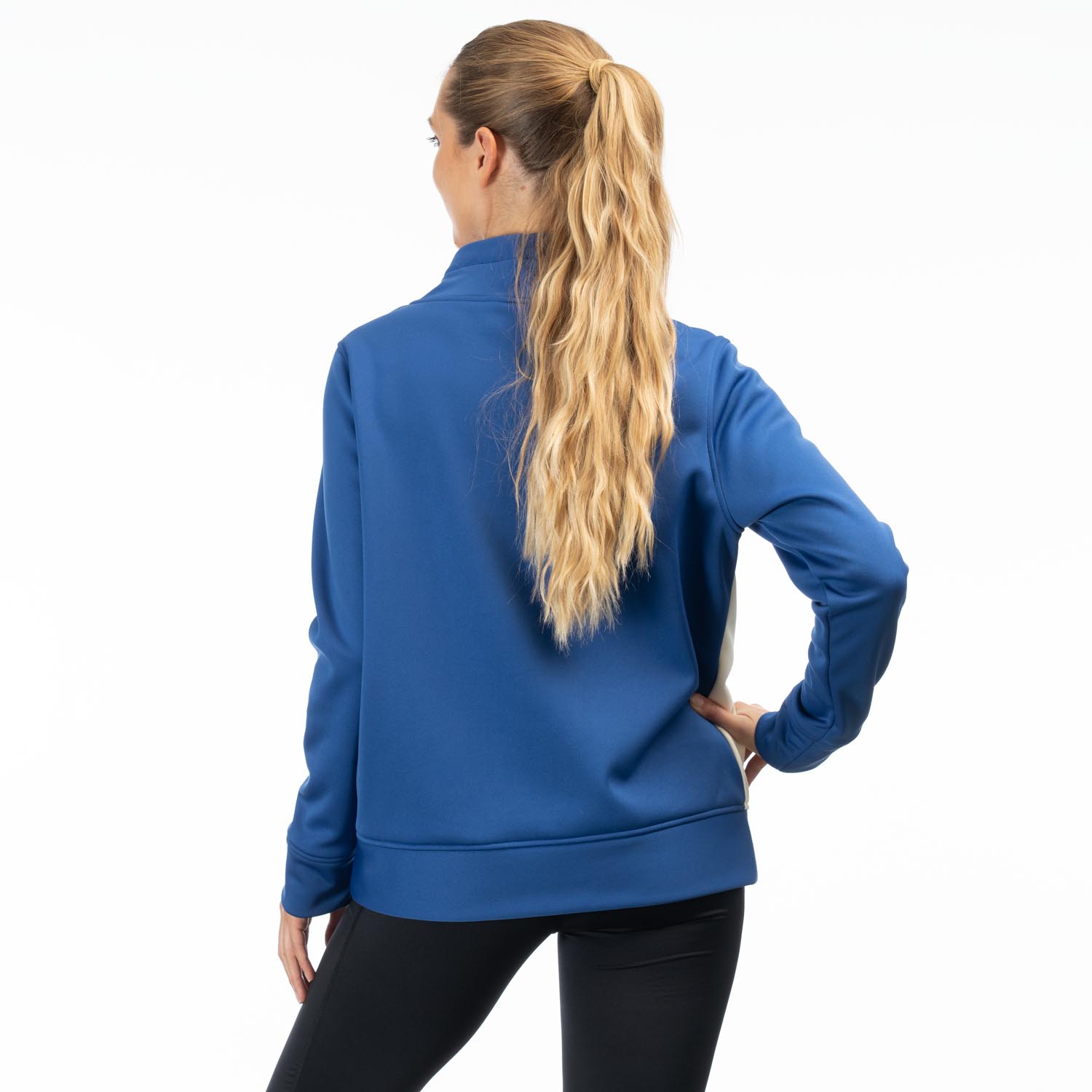 Accelerate Pullover