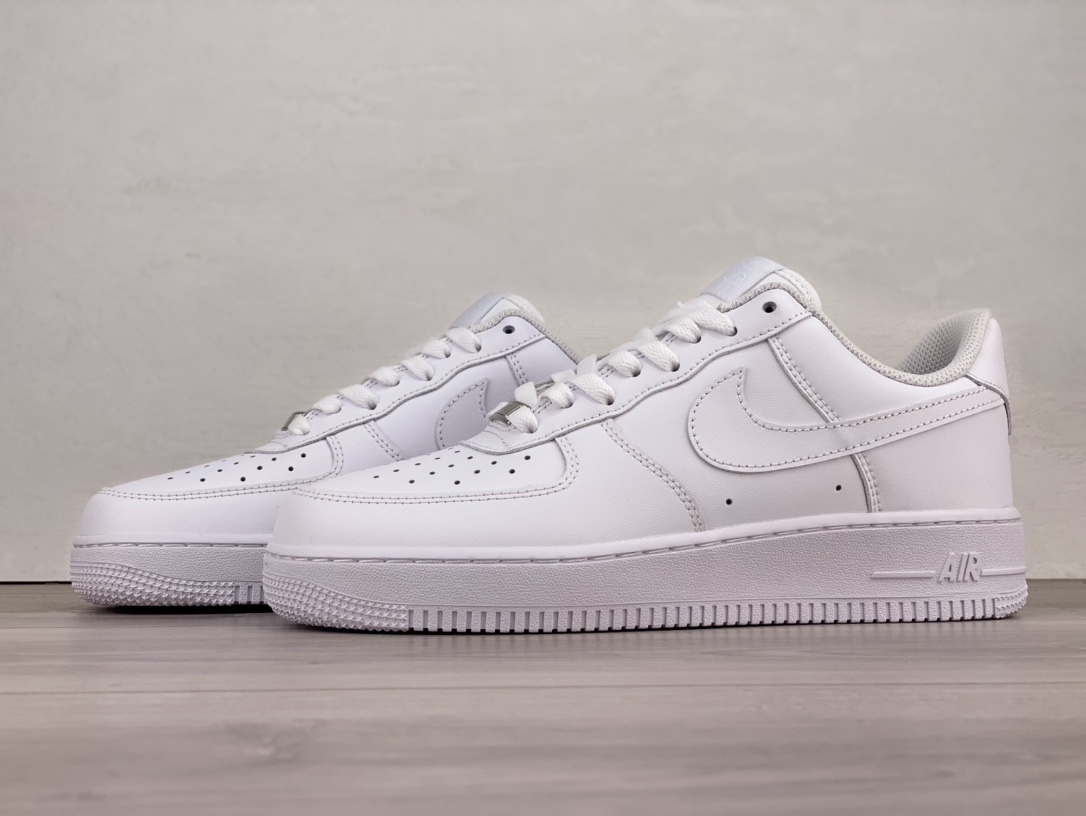 Nike Air Force Classic White