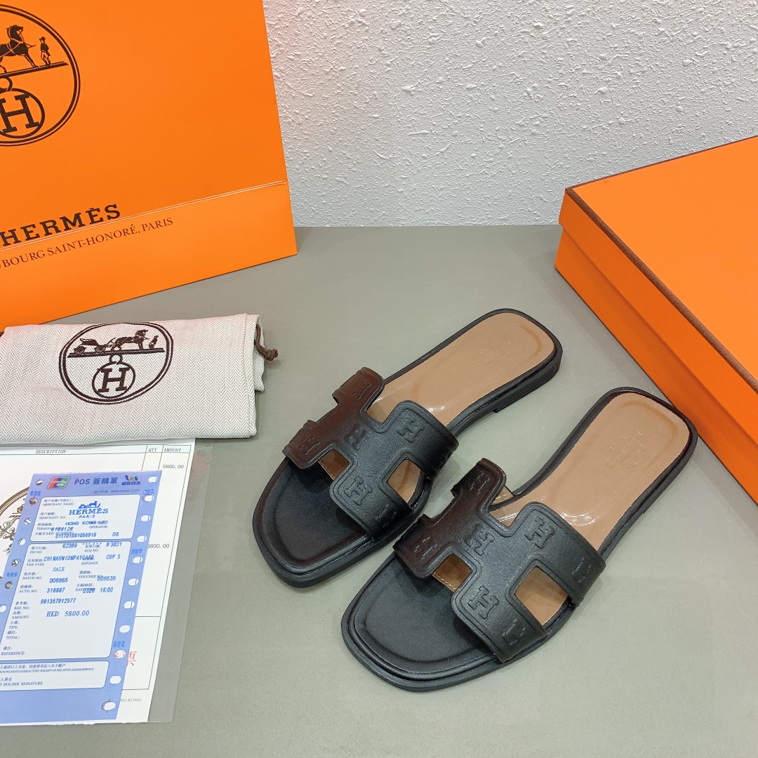 Hermes Oran Sandal Leather Sandals Slippers - Gorchic