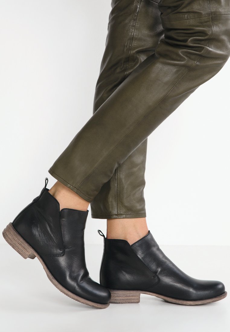 LEATHER - Ankle boots