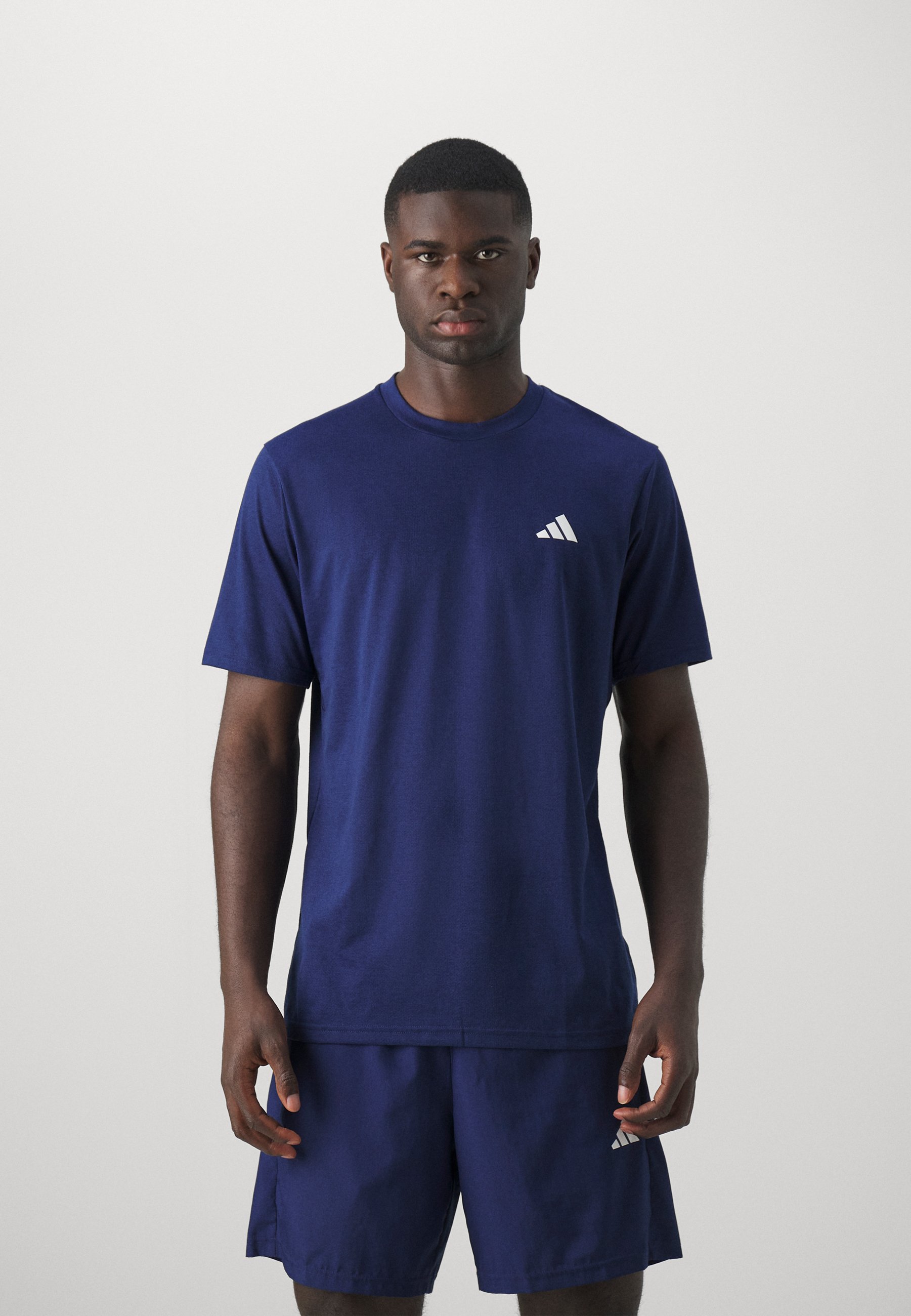 TEE - Sports T-shirt