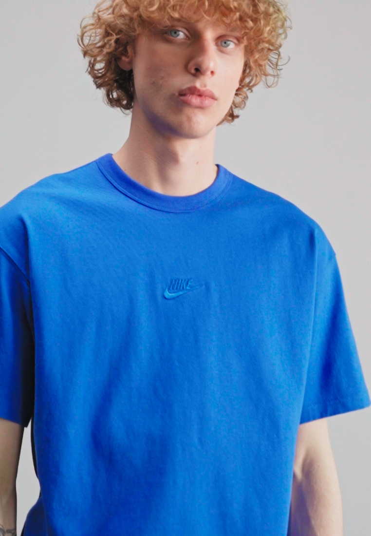 TEE - Basic T-shirt