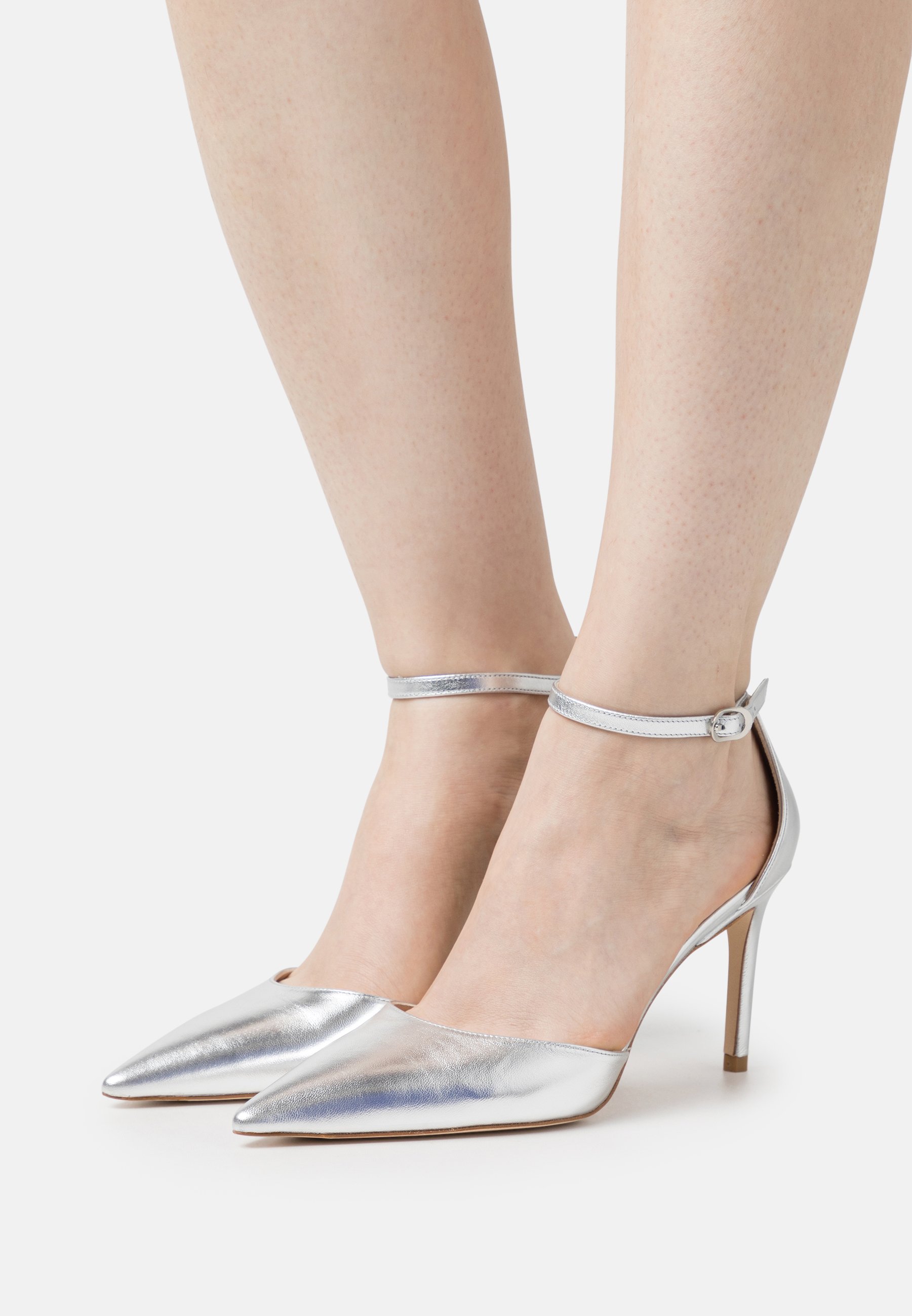 STUART- High heels