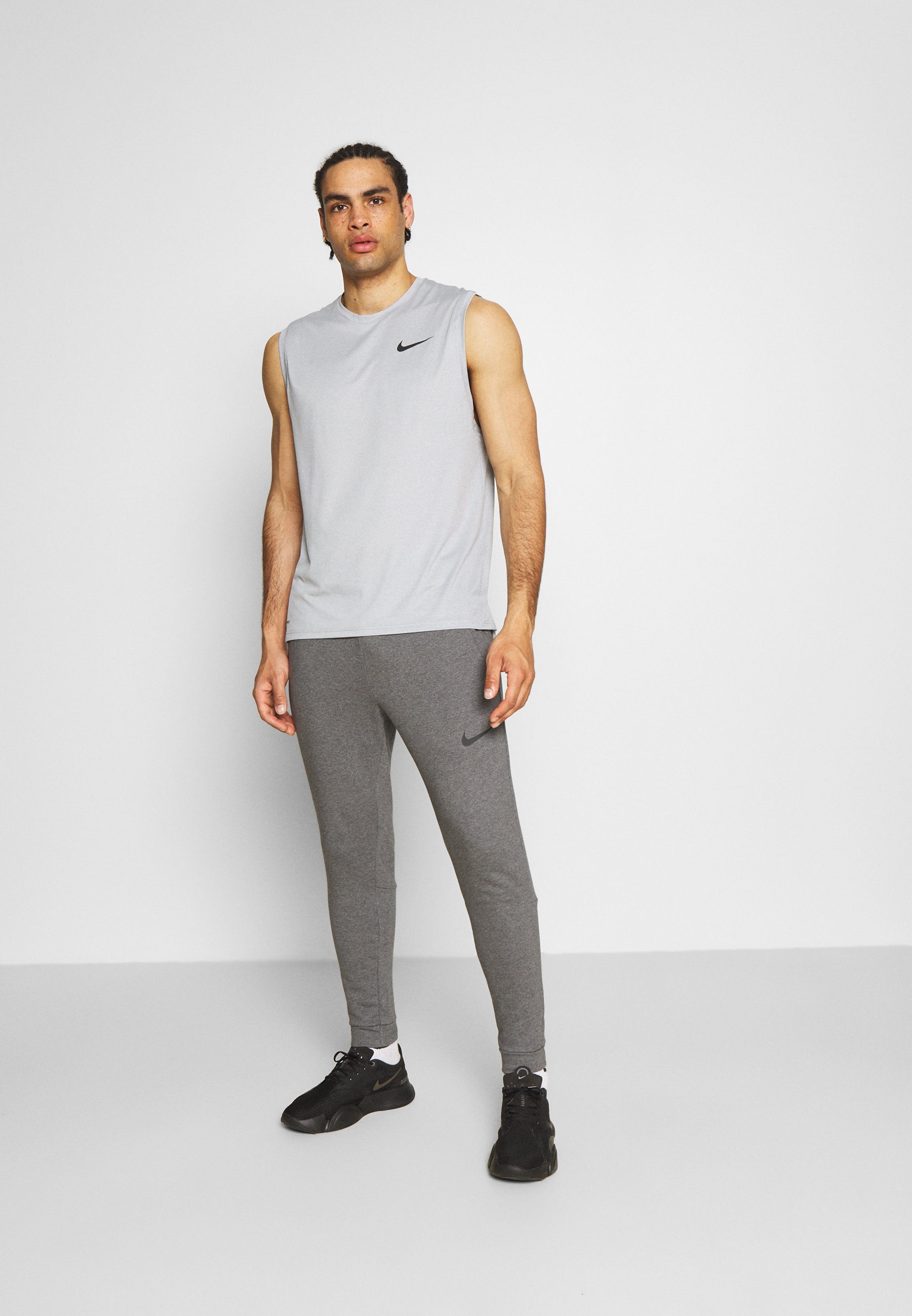 PANT TAPER - Tracksuit bottoms