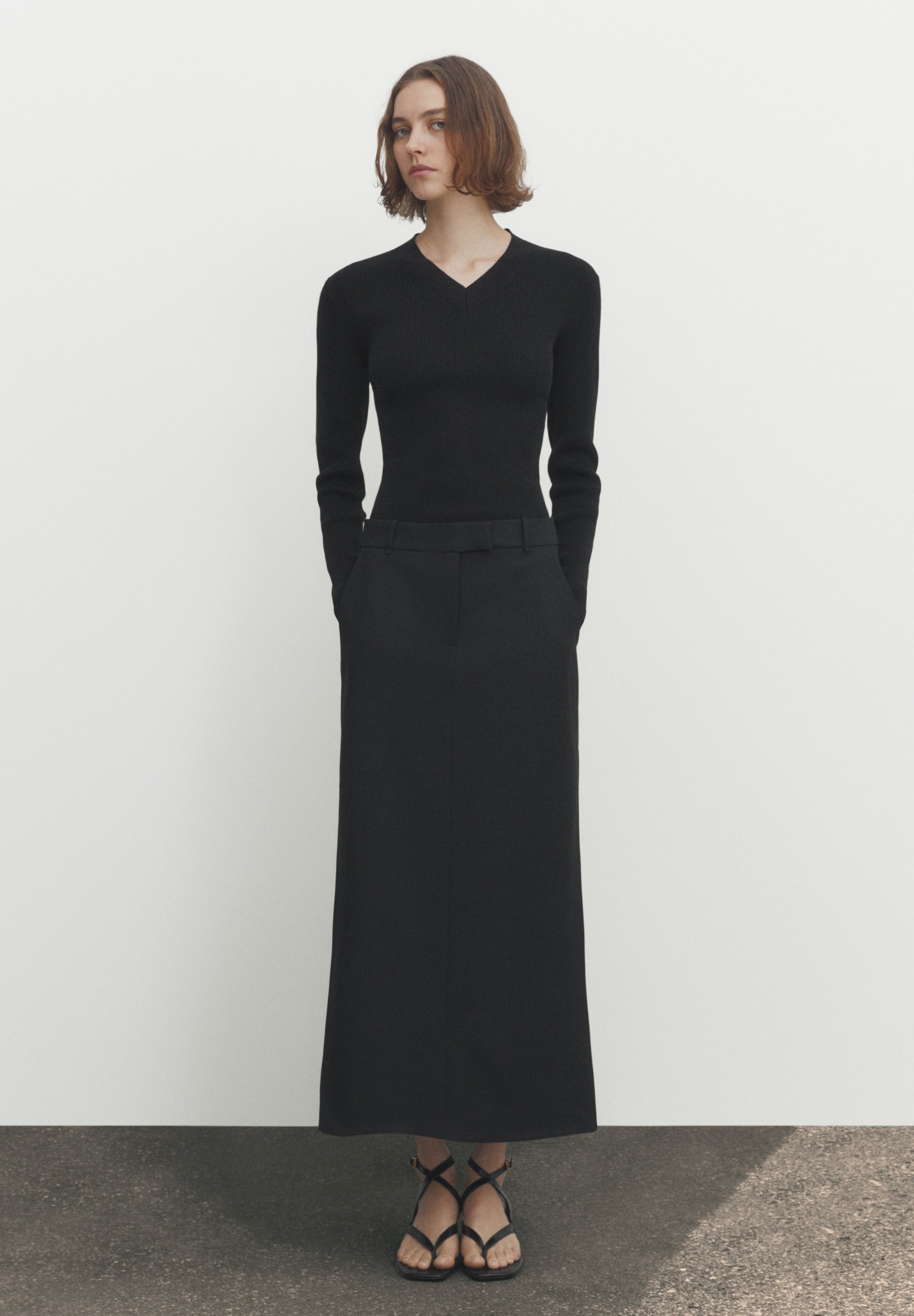 LONG TAILORED WITH SLITS - Maxi skirt