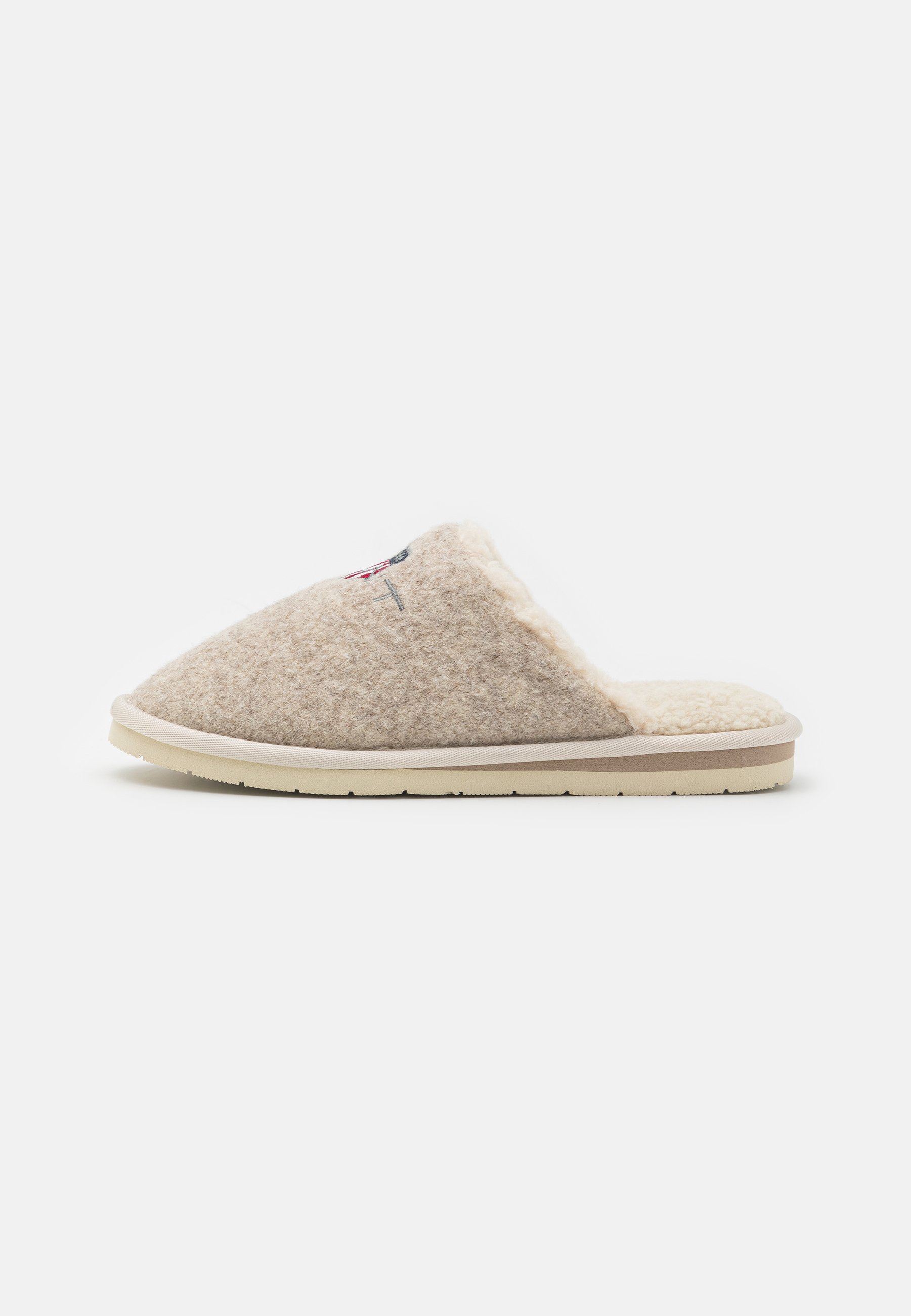 PANTOFLI - Slippers