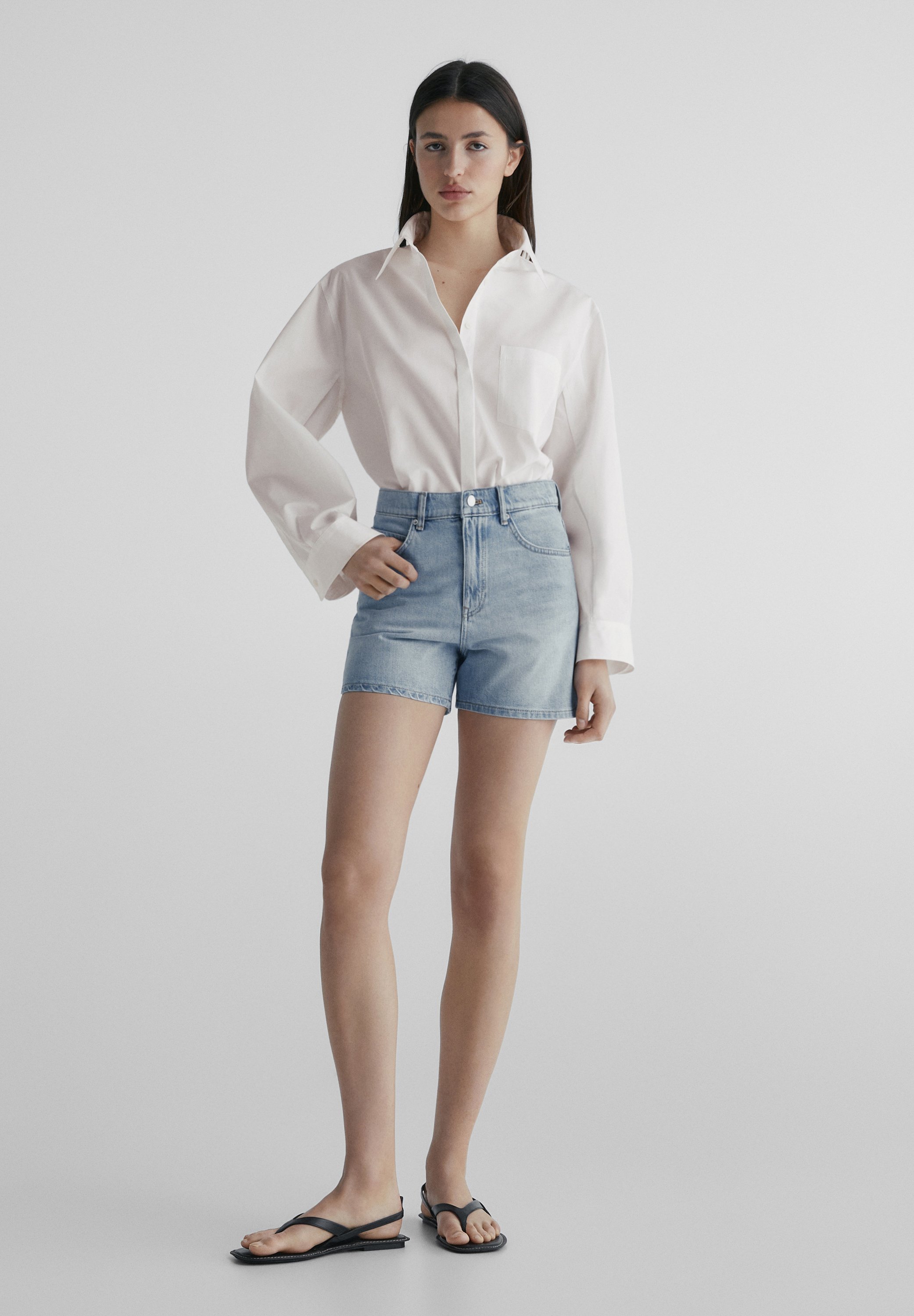 HIGH WAIST - Denim shorts