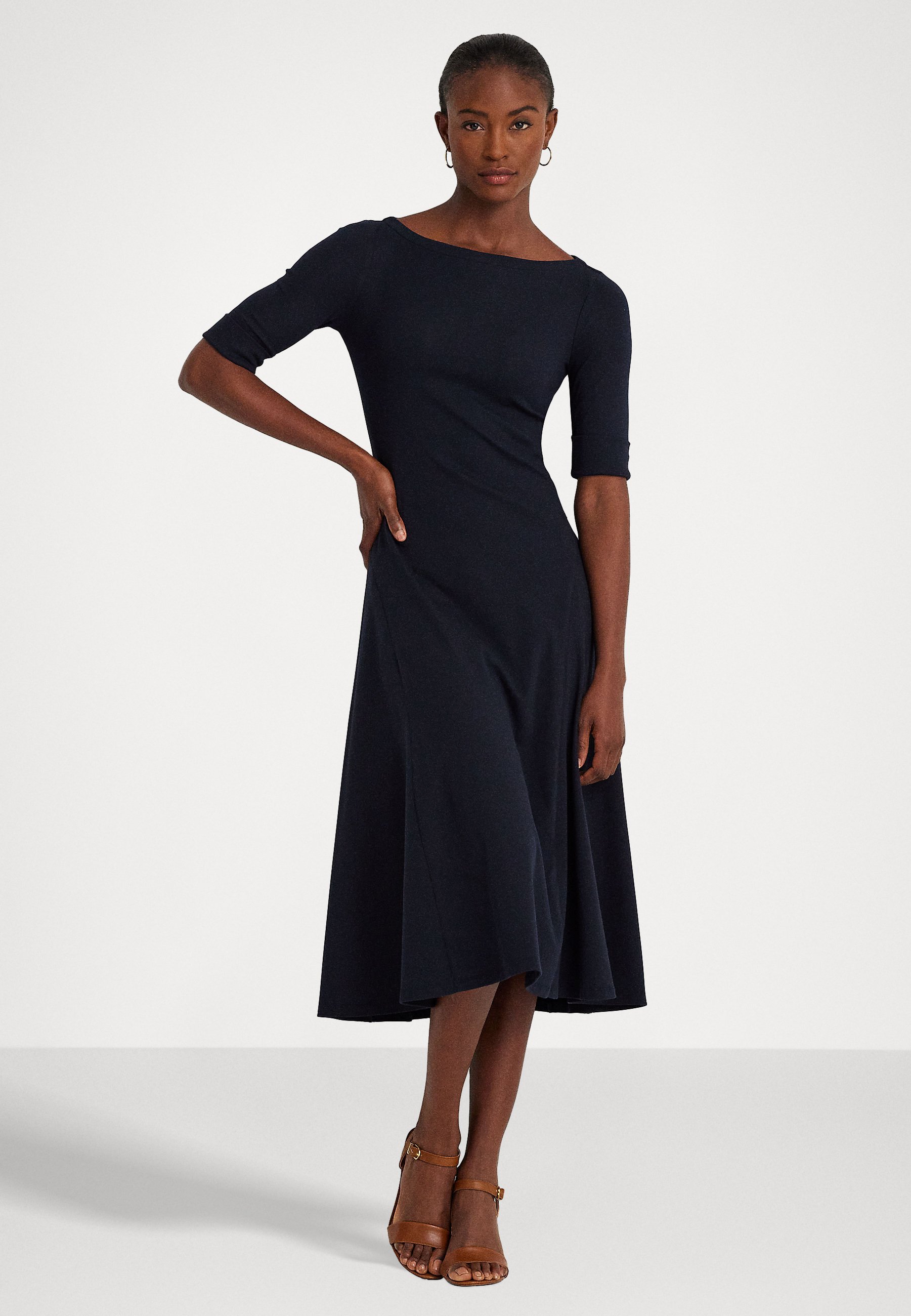MUNZIE ELBOW SLEEVE DAY DRESS - Cocktail dress / Party dress