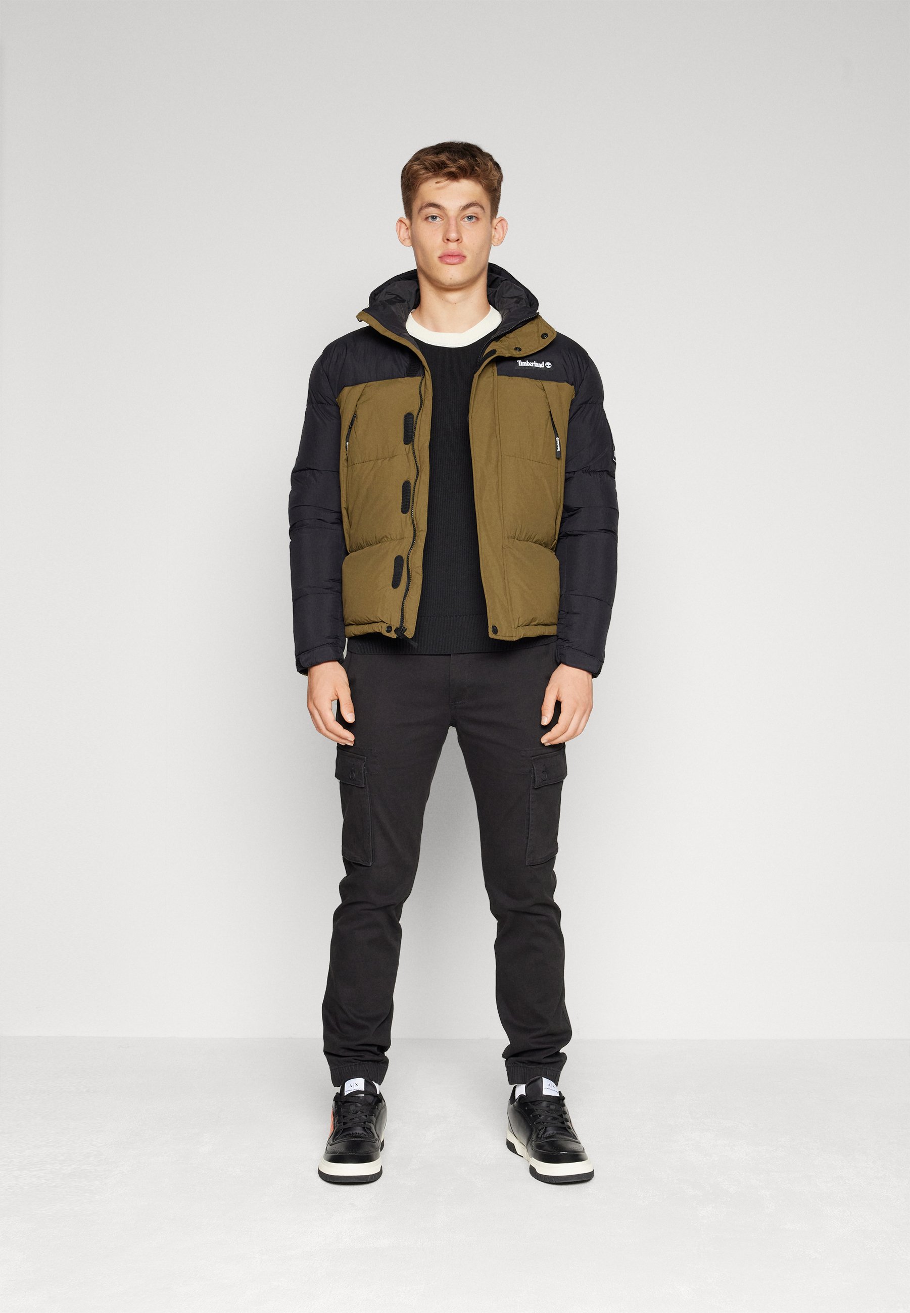 OUTDOOR ARCHIVE PUFFER JACKET - Winter jacket