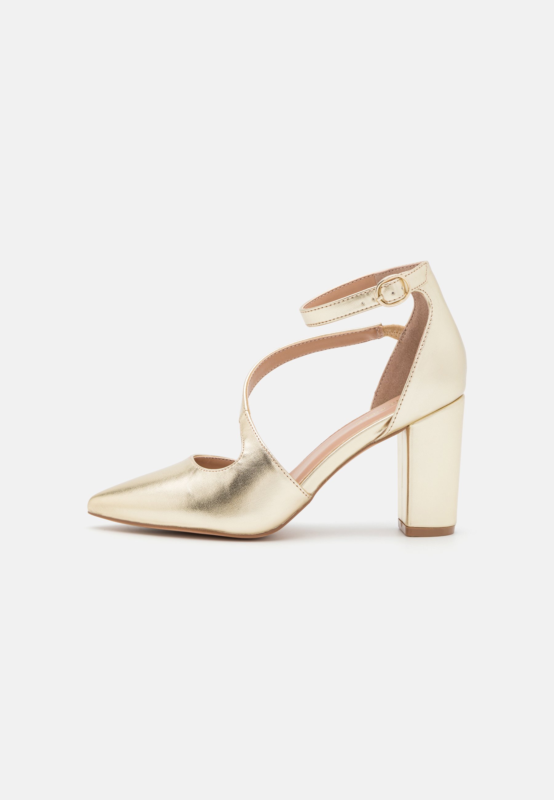 Classic heels