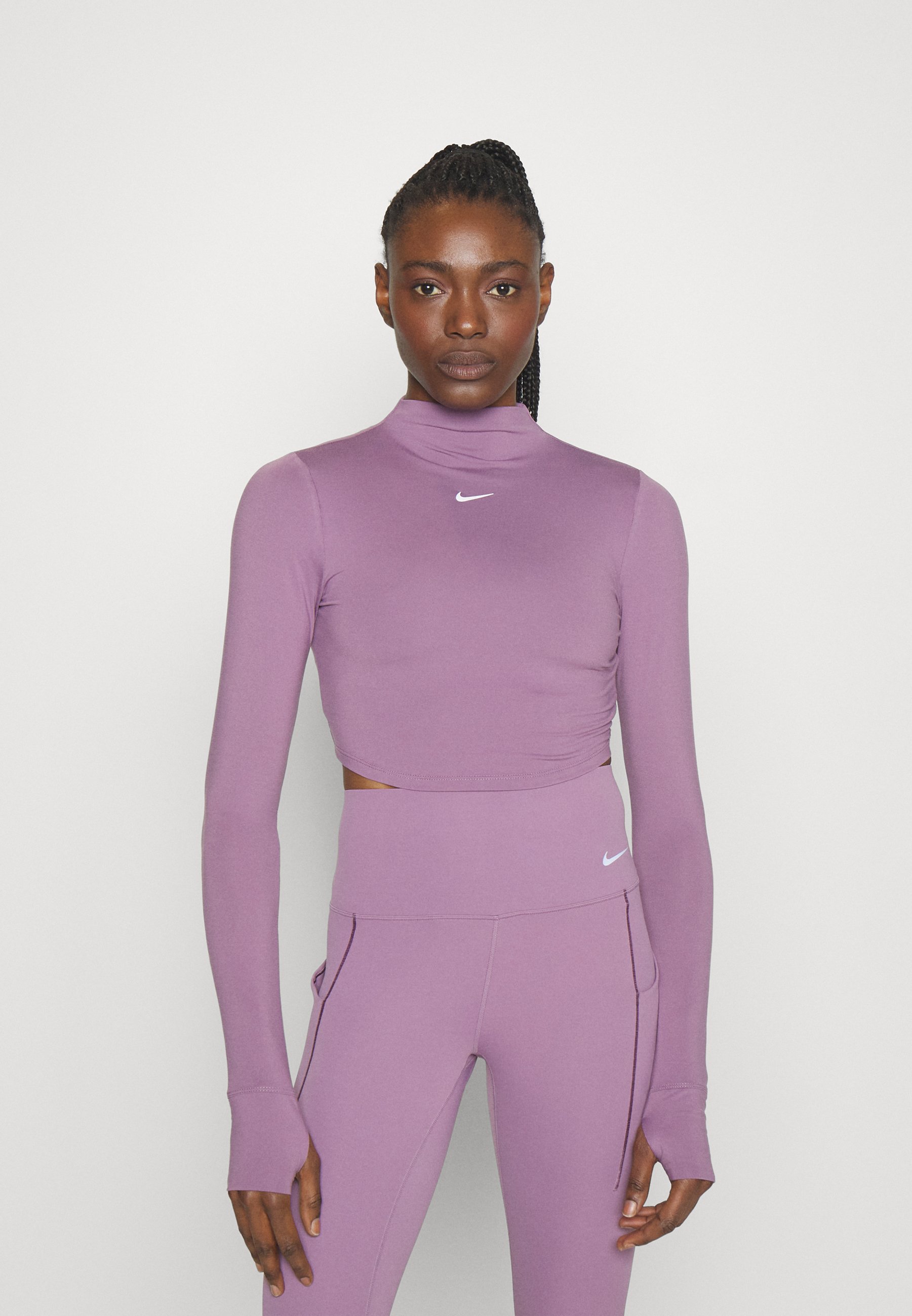 W NK ONE LUXE DF LS CROP ESS - Long sleeved top