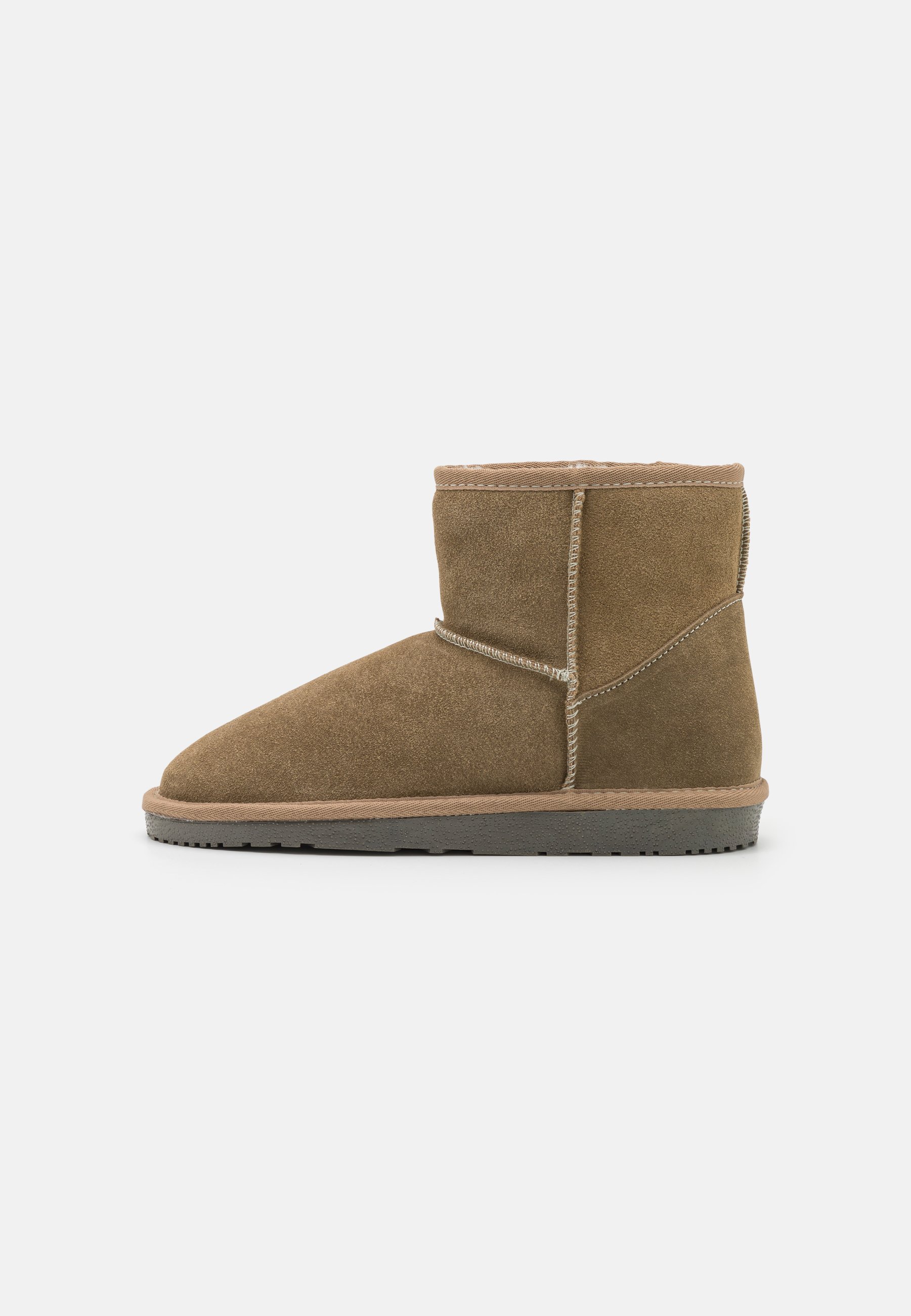 LEATHER- Classic ankle boots