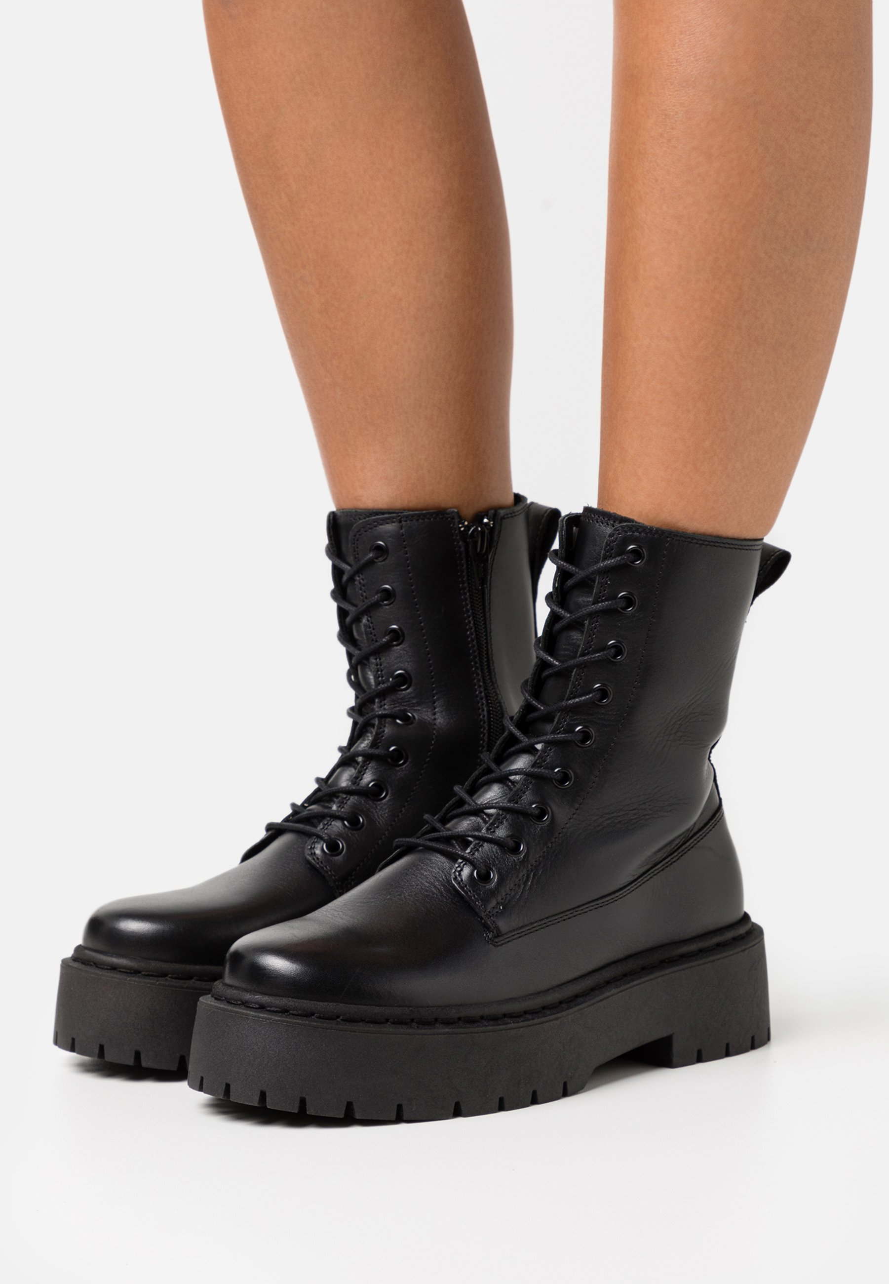 Platform ankle boots