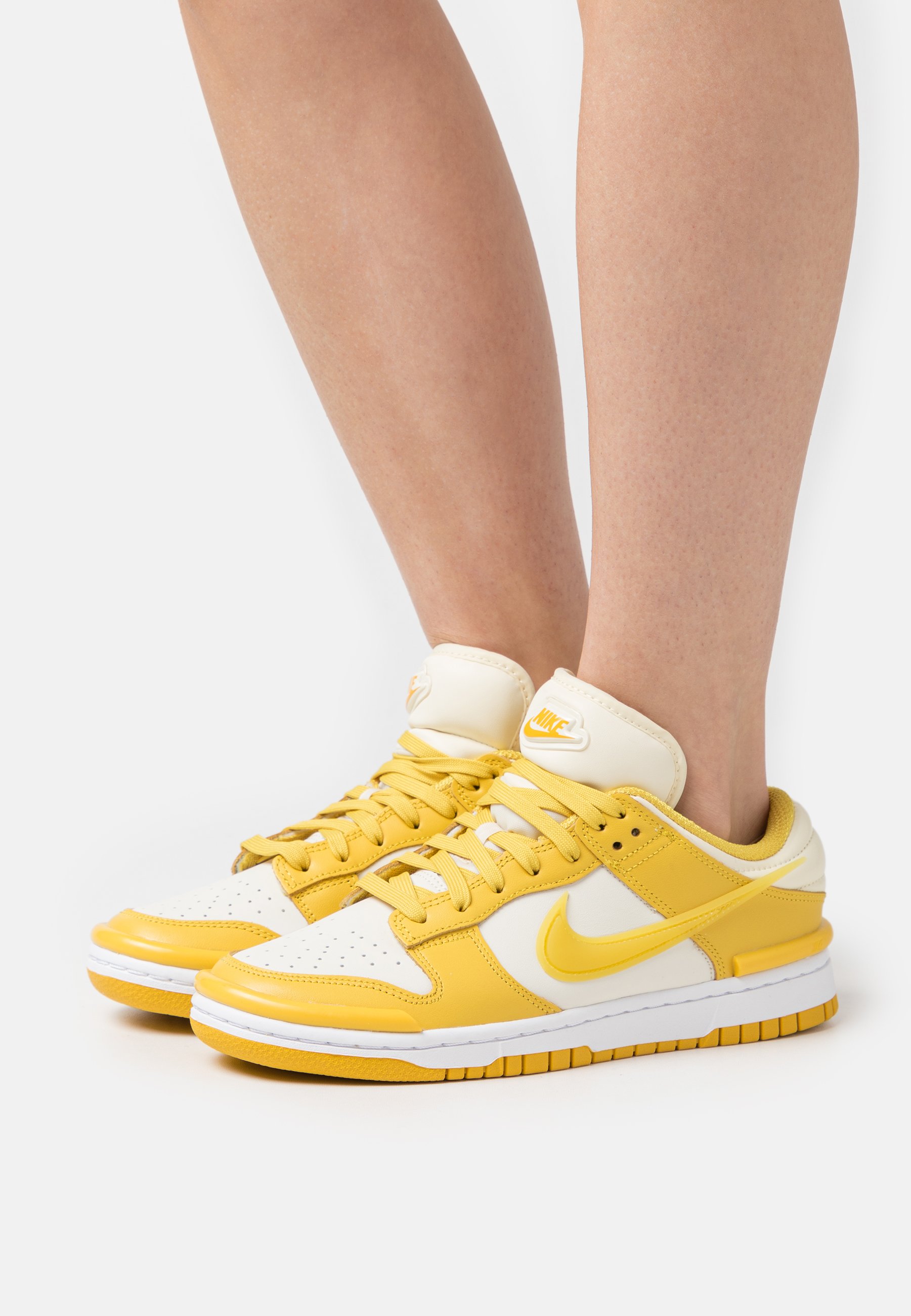 DUNK TWIST - Trainers