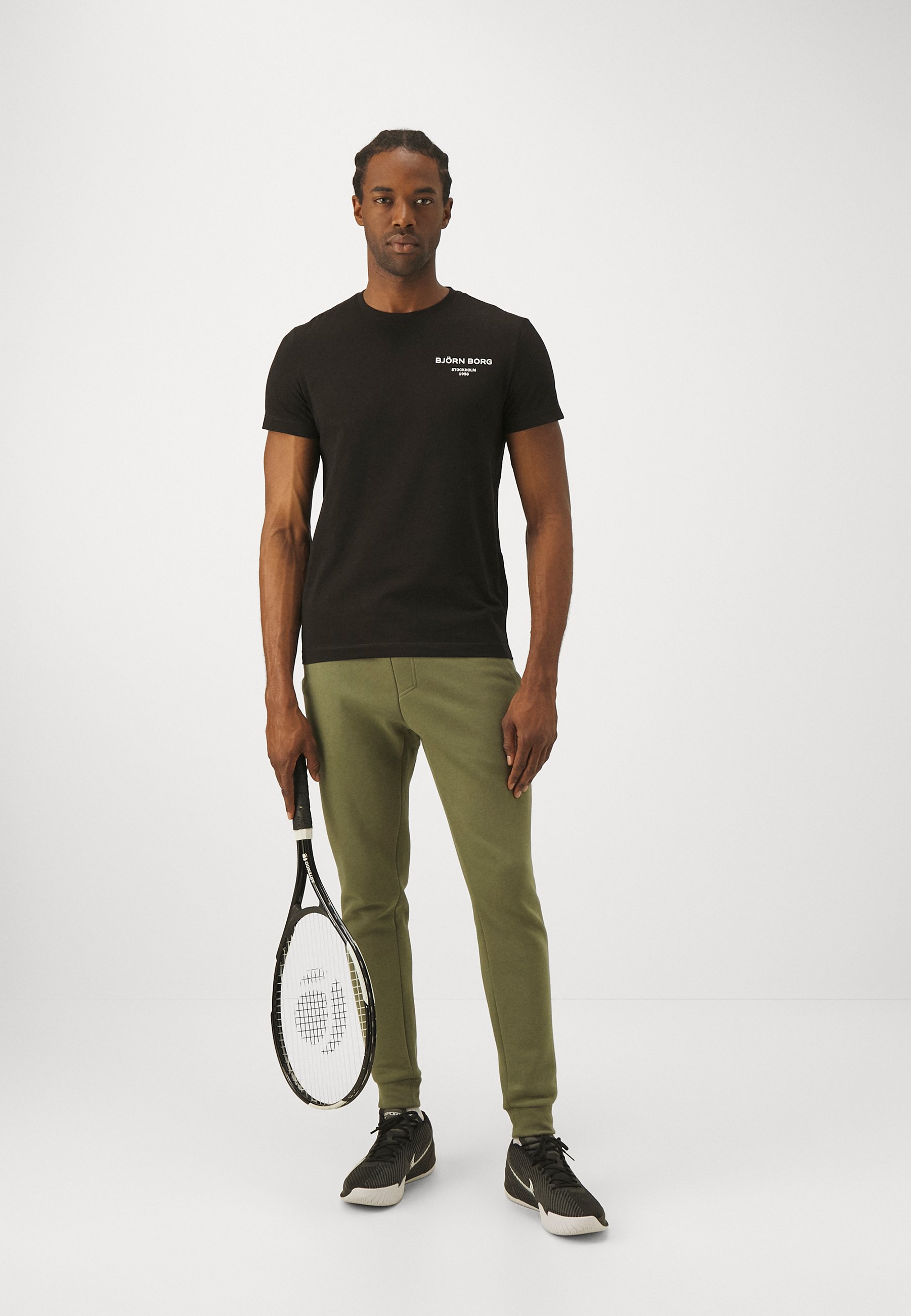 ESSENTIAL - Print T-shirt